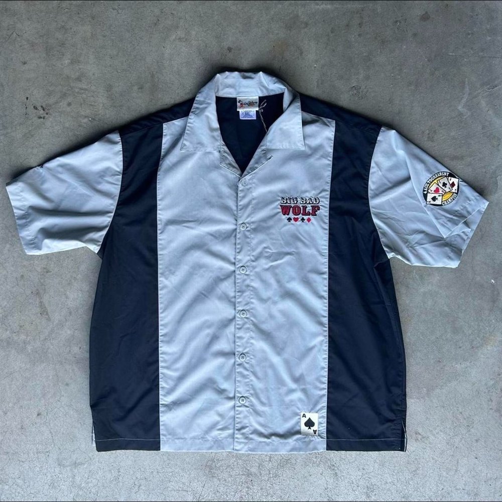 DISNEYLAND RESORT UNISEX BUTTON-DOWN BIG BAD WOLF POKER BOWLER BLOUSE SIZE XL